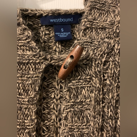 Westbound Hooded Sweater Knit Brown Toggle Wood Buttons Pockets Sz S - Picture 6 of 10
